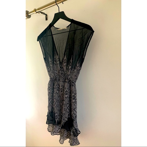 Sheer black and white patterned top - Picture 2 of 2